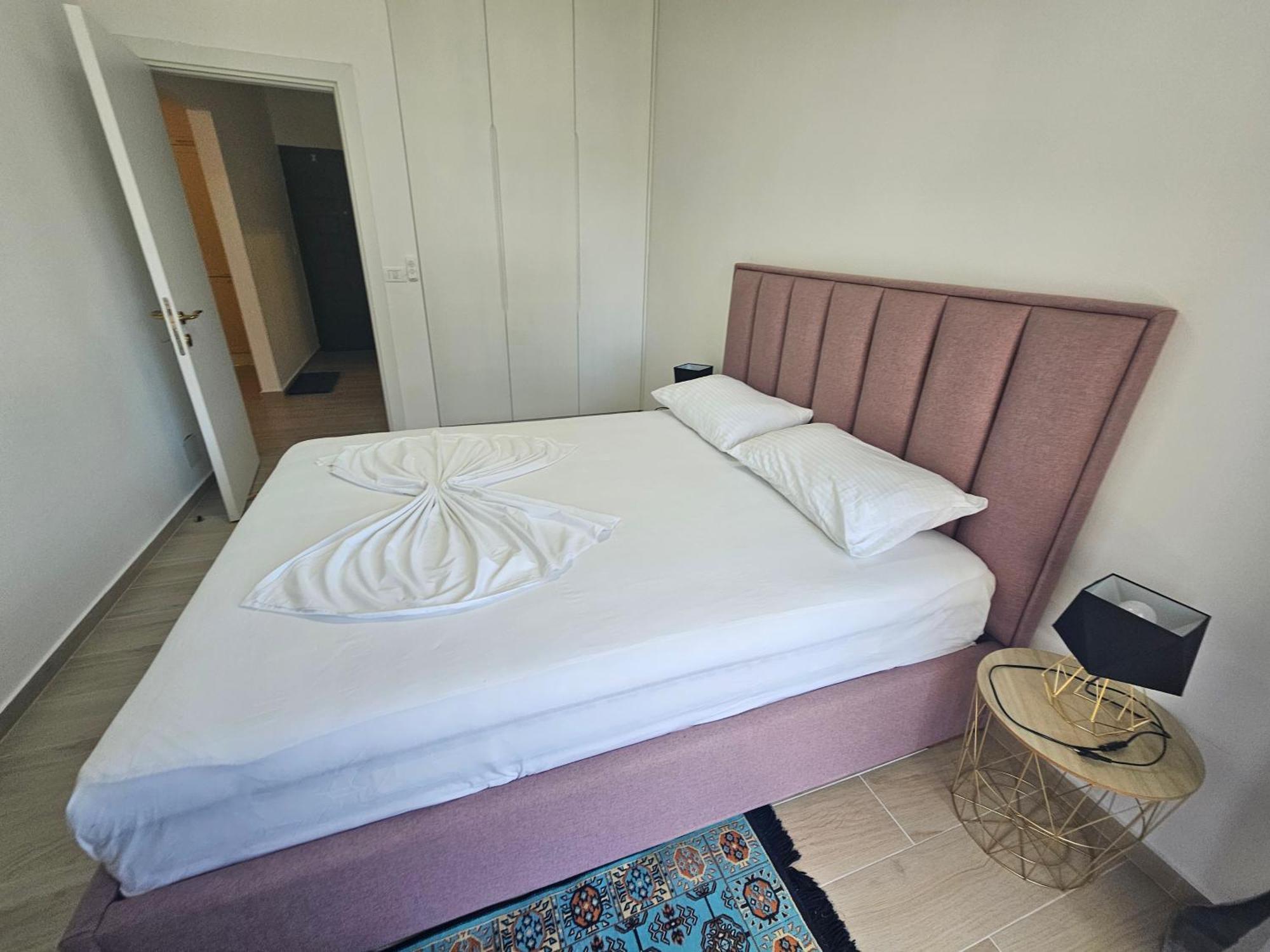 Jusal Sea View Apartment Sarandë Exteriör bild